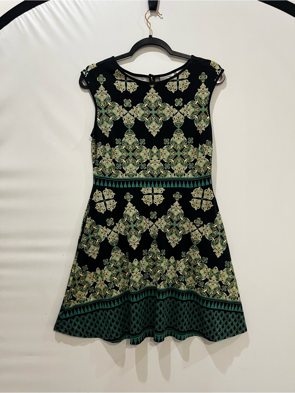 New York & Co Dress Medium Black Green Renaissance Artsy Whimsigoth Abstract